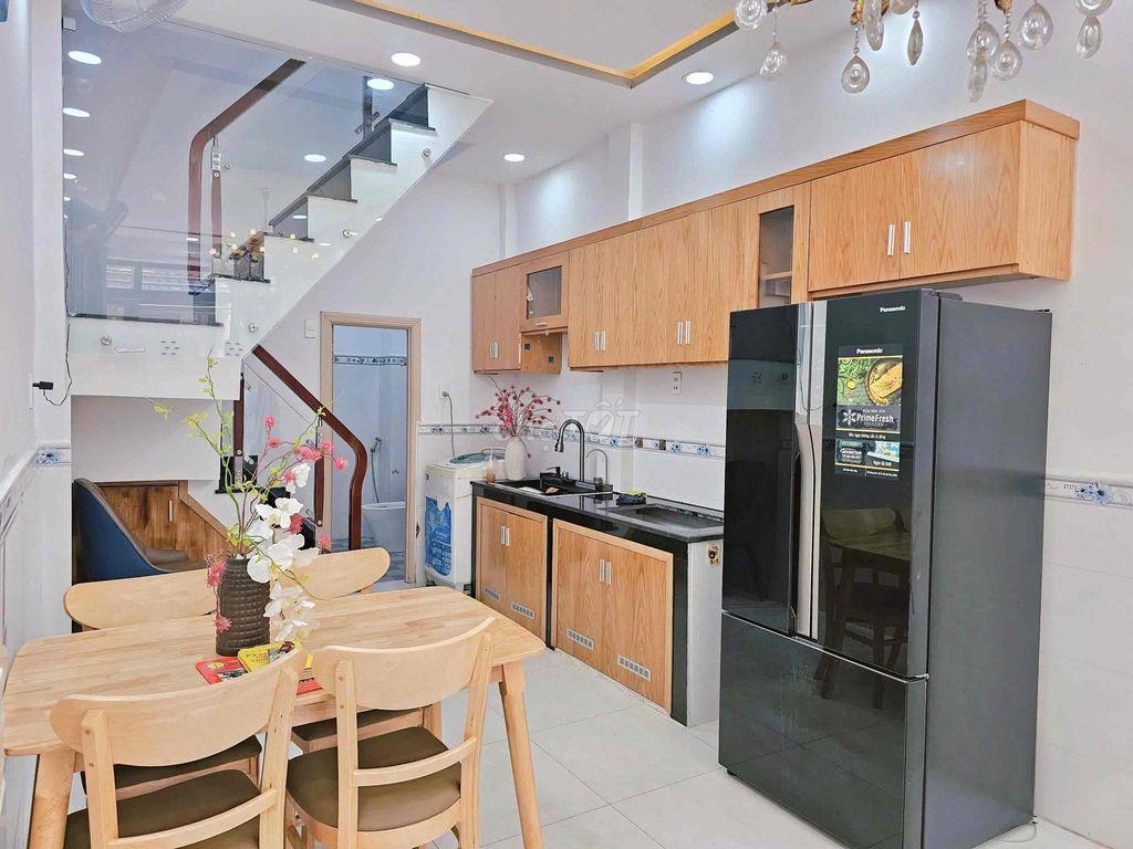 🔥🔥Quang Trung, 40m2, 2 Tầng, 2PN,kế bên Vincom,SH Riêng, nhà mới, TL💵