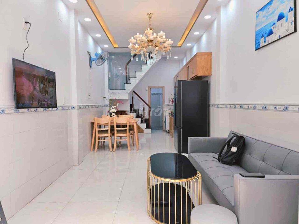 🔥Quang Trung, 40m2, 2 Tầng, 2PN, Đối diện Vincom,SH Riêng, nhà mới, TL