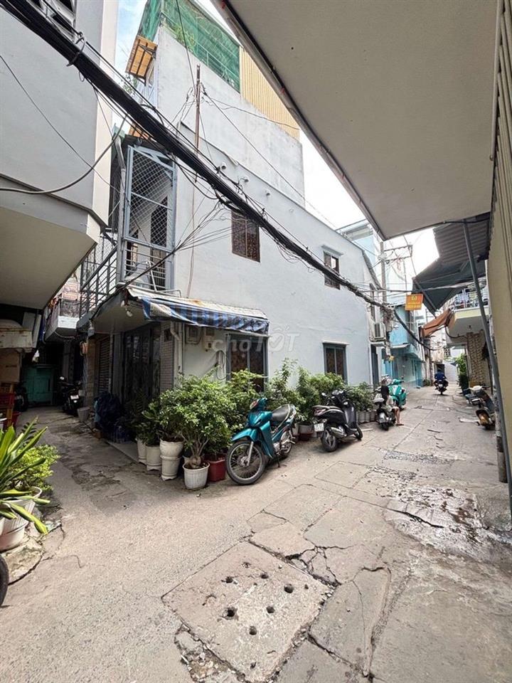 bán nhà 3 tỷ ,3 phòng ngủ,hẻm 4m , không quy hoạch lộ giới, BìnhThạnh