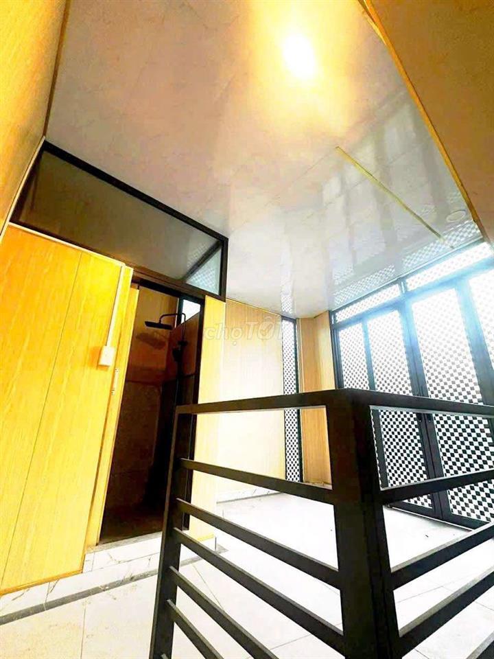 Bán gấp nhà 4 tầng Bình Thạnh gần ĐH Văn Lan