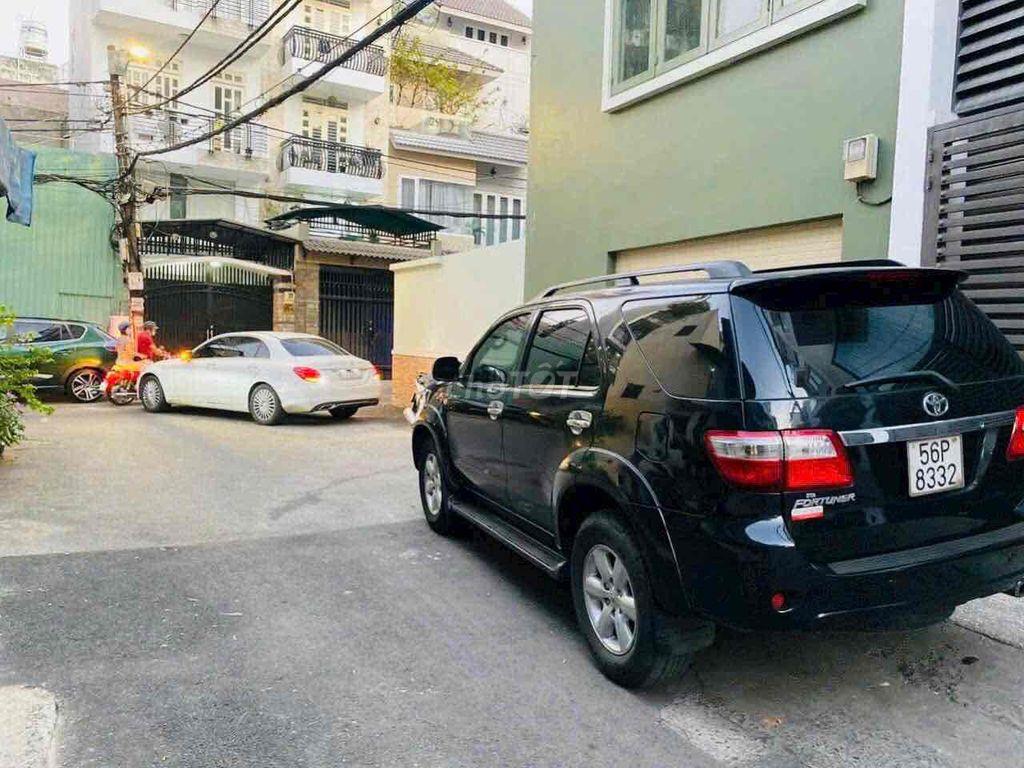 nhà Hẻm Xe Hơi 6m DT: 3,5m x 13m Công Nhận 44m2 gồm 1Trệt 1Lầu 3phòng