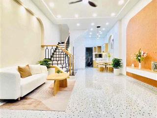 Nhà 4,5m x 10m Vuông Vức 45m2 gồm  3 phòng ngủ Đuờng Bùi Đình Tuý