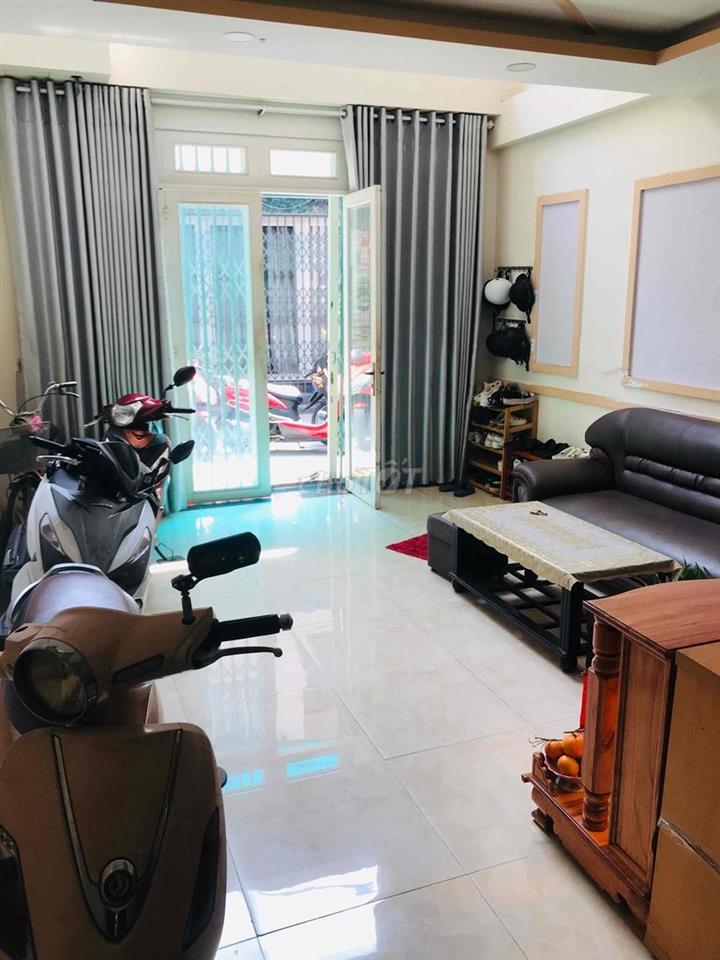 Nhà Hẽm Xe Hơi 4,2m x 13m gồm 3Lầu S.T 6phòng Đường Trần Bình Trọng