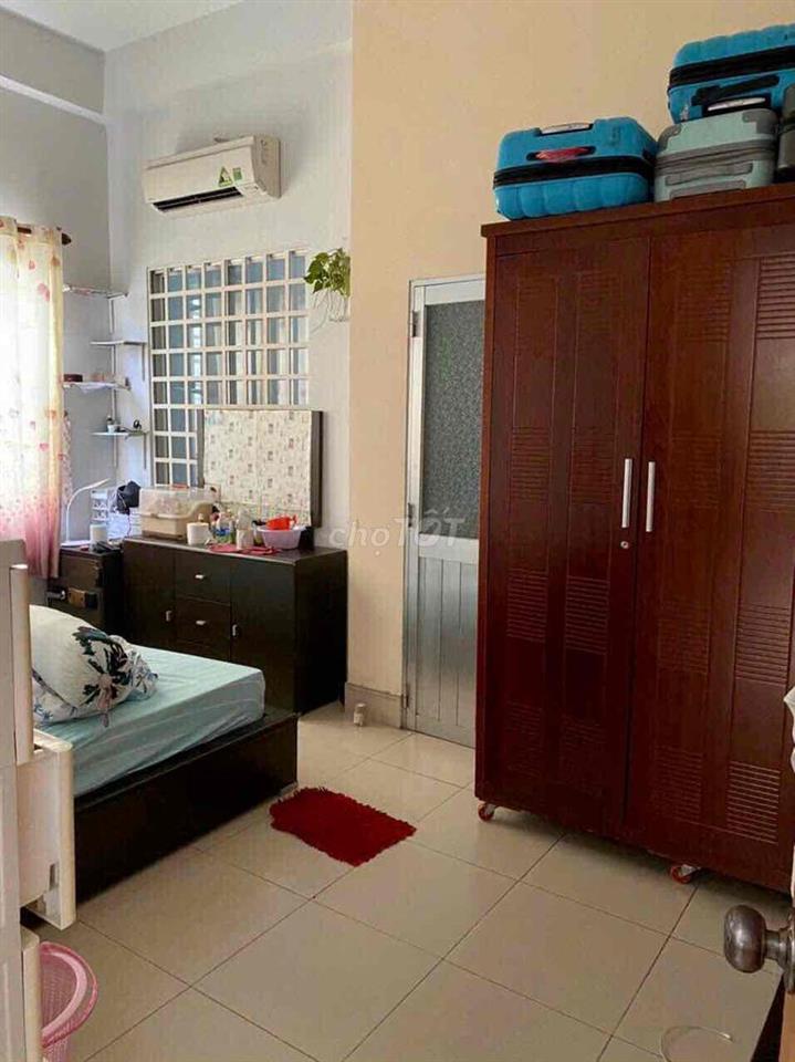 nhà Hẽm Xe Hơi 6m: Đuờng Hoàng Hoa Thám 4,8m x 14m Trệt 2Lầu S.Thuợng