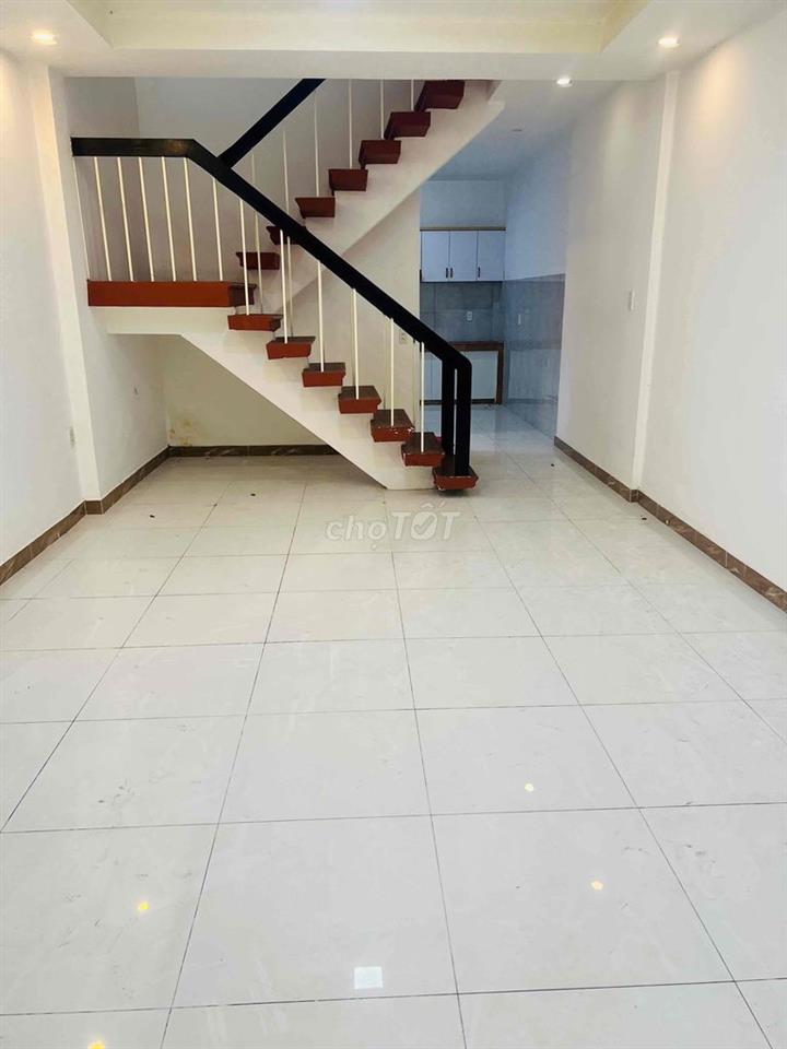 Hẽm Xe Hơi đến Nhà 4m x 16m gồm 3Tầng Đuờng/ Nguyễn Văn Đậu