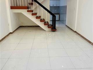 Hẽm Xe Hơi đến Nhà 4m x 16m gồm 3Tầng Đuờng/ Nguyễn Văn Đậu