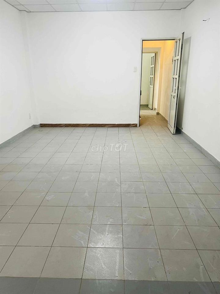 Hẽm Xe Hơi đến Nhà 4m x 16m gồm 3Tầng Đuờng/ Nguyễn Văn Đậu