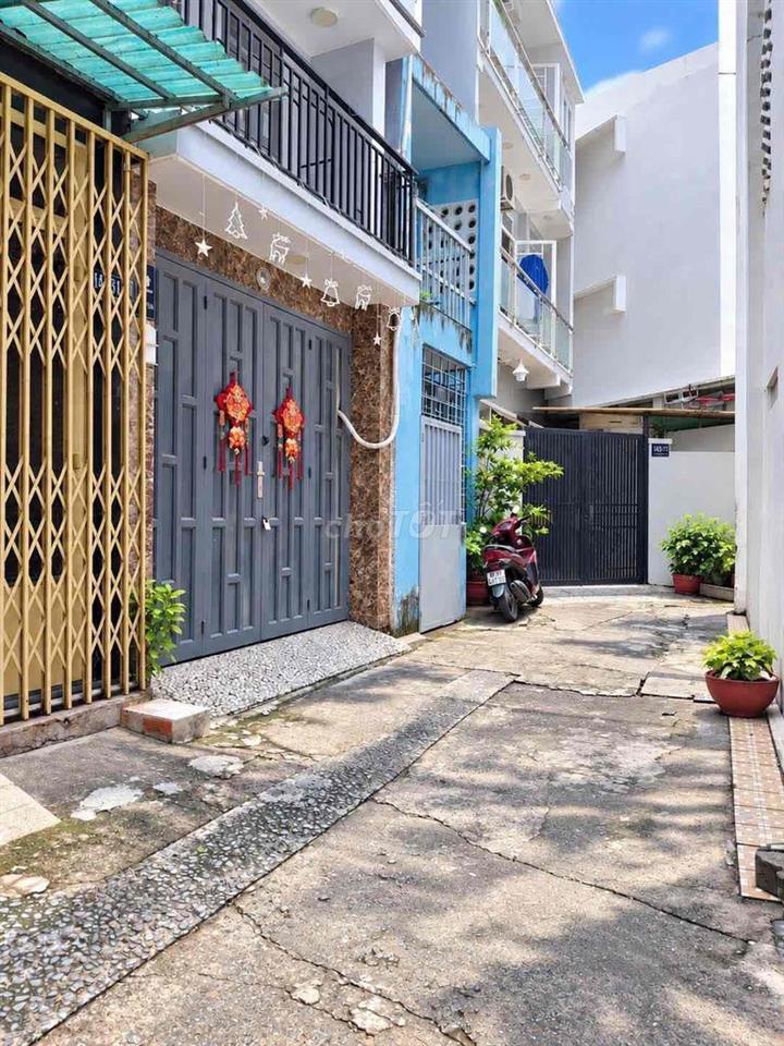 Nhà 35m2 DT: 3,5m x 10m gồm 1Trệt 1Lầu Đuờng Nơ Trang Long