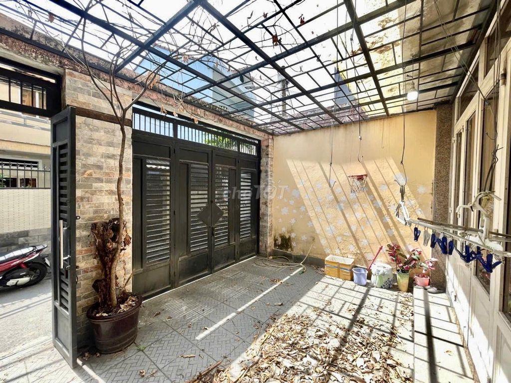 Kẹt Tiền ! Bán Nhà 4 tầng ~100m2 (6m x 17m) Nguyễn Văn Đậu hẻm xe hơi