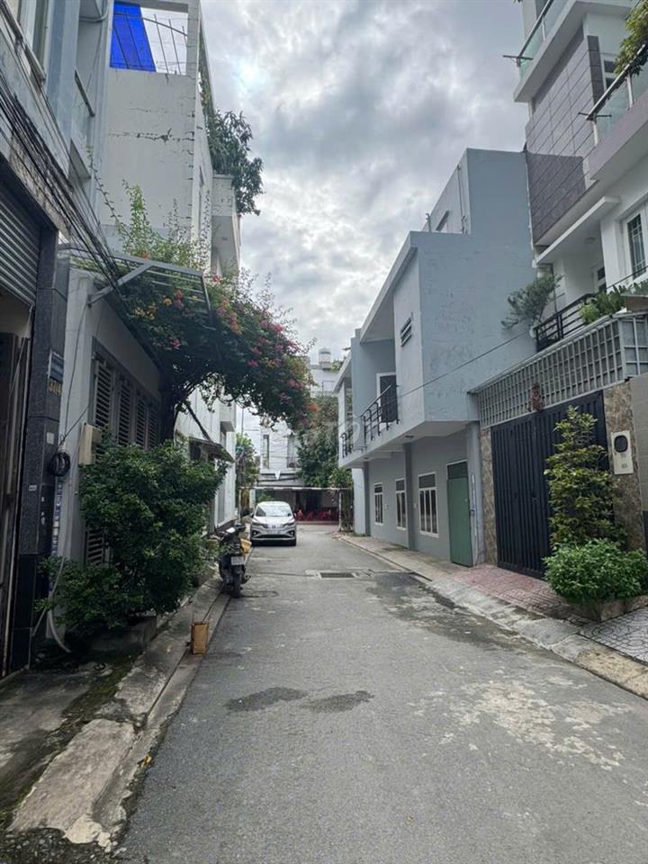 Chủ định cư bán nhà ngay ĐH Văn Lang Đặng Thùy Trâm -Bình Lợi 4 Tầng