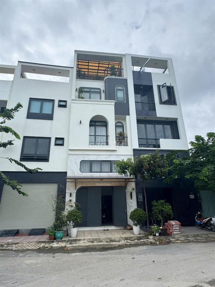 Kẹt Bank! Bán nhà Đặng Thùy Trâm 65m2 Ngang 5m, 4 tầng Gần ĐH Văn Lang