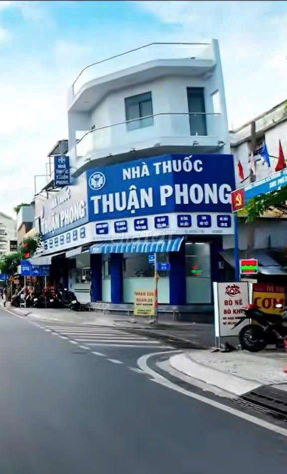 Góc 2 Mặt Tiền Dương Quảng Hàm 80m2 Có 3 Lầu 3 Phòng Gần PhạmHuyThông