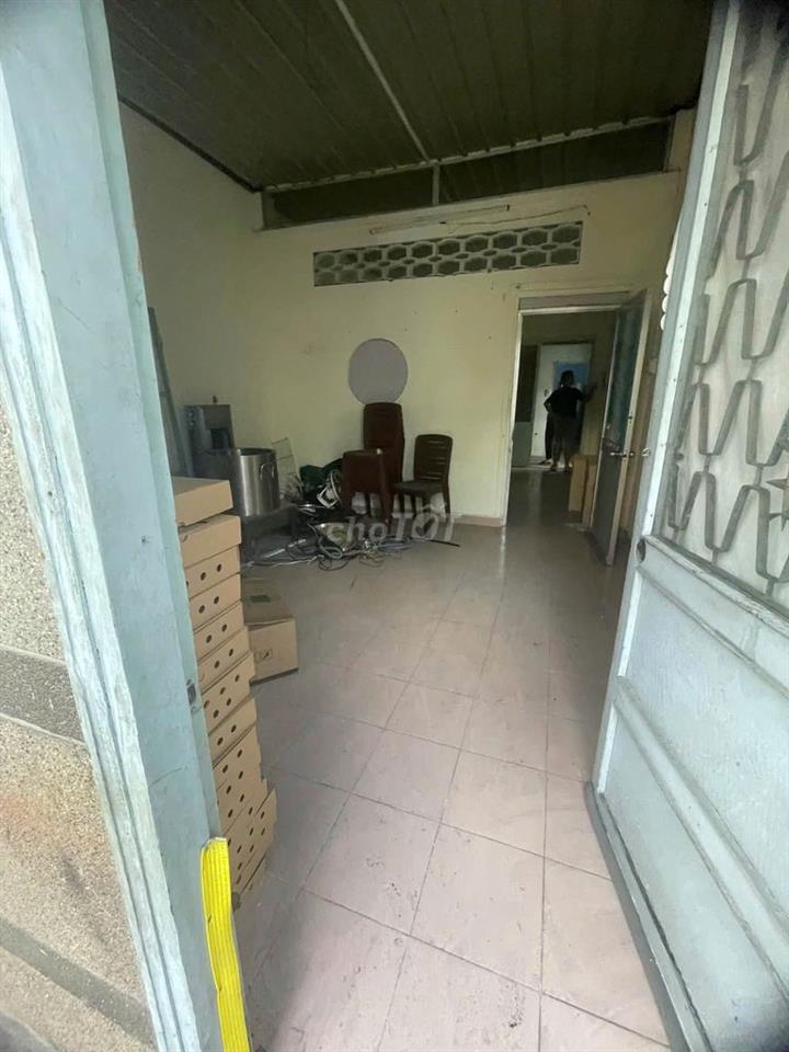 góc 2 Mặt Tiền Thích Quáng Đức 150m2 Có 1 Lầu Cho làm quán ăn 23Tr