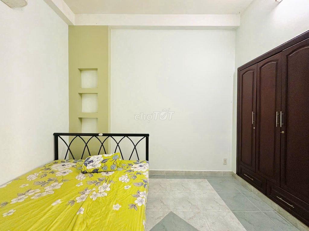 Biệt thự Lê Quang Định – 77m² – Ngang gần 6m – 3 tầng - Hẻm ô tô