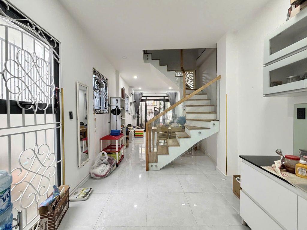 Chủ ngộp ngân hàng cần bán gấp - nhà hẻm ô tô Điện Biên Phủ – 44m² 