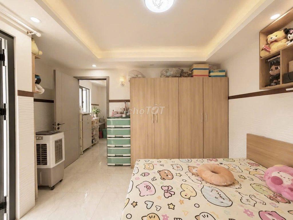 Nhà đẹp Lê Quang Định Gò Vấp – 5 tầng, 5 phòng – hẻm ô tô 10m – 70m²