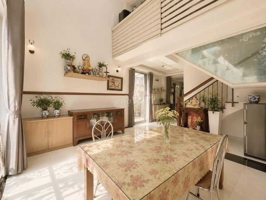 Nhà đẹp Lê Quang Định Gò Vấp – 5 tầng, 5 phòng – hẻm ô tô 10m – 70m²