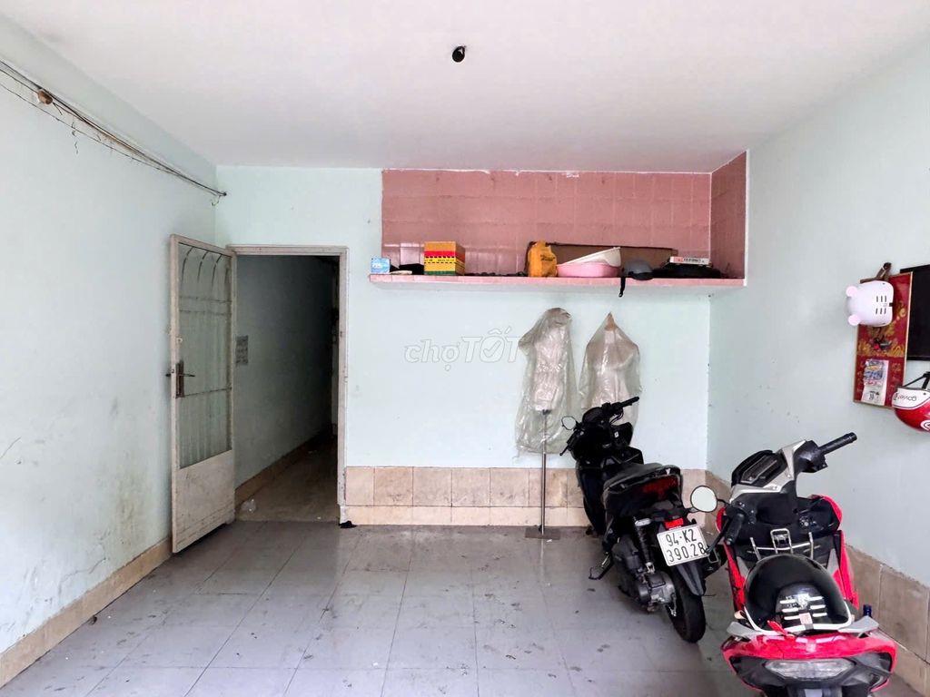 Bán gấp nhà Phan Đình Phùng – 98m² – 10 phòng – Dòng tiền 35 tr/tháng