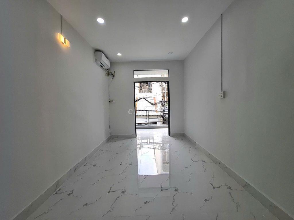 Bán gấp nhà Huỳnh Văn Bánh – Phú Nhuận – 45m² – 2 tầng – Hẻm ô tô 