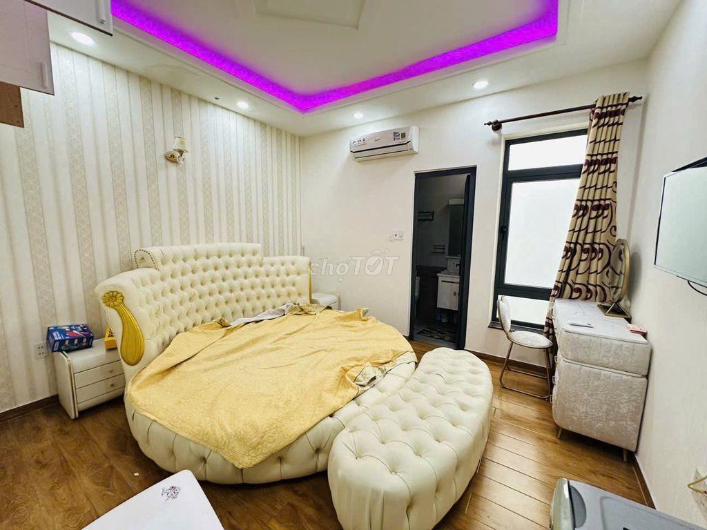hàng đỉnh Hoàng Bật Đạt – nhà mới 71m² – ô tô ngủ trong nhà
