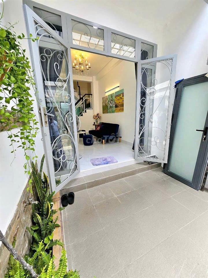 Bán nhà Hoàng Hoa Thám – Bình Thạnh – 35m² – Ô tô đỗ ngay cửa