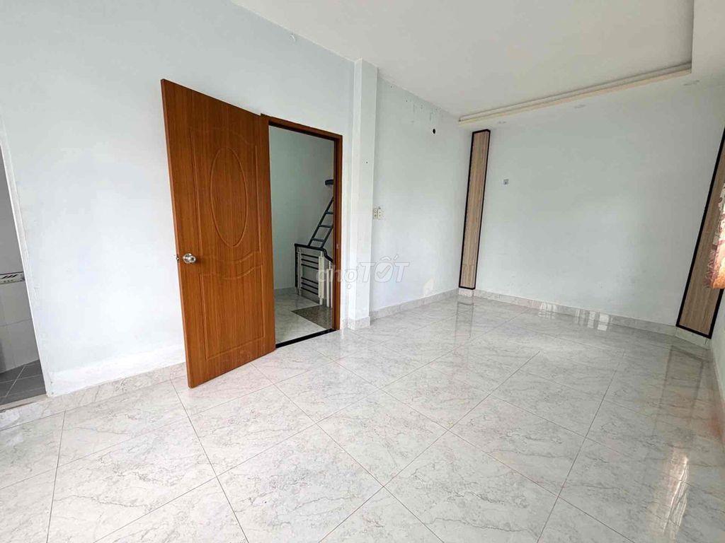 vip gò vấp 2 mặt tiền hẻm cách đường 30 m