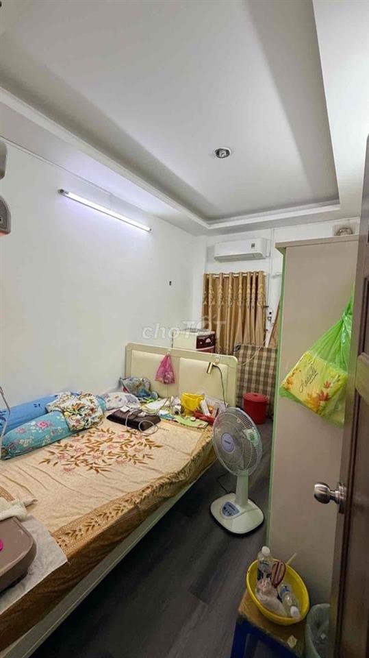 nhà gần phan xích long 43m2 c2 tầng ntct