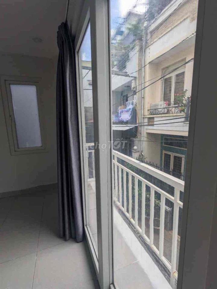 tiền ích mà có nhà phú nhuận vừa ở vừa kd