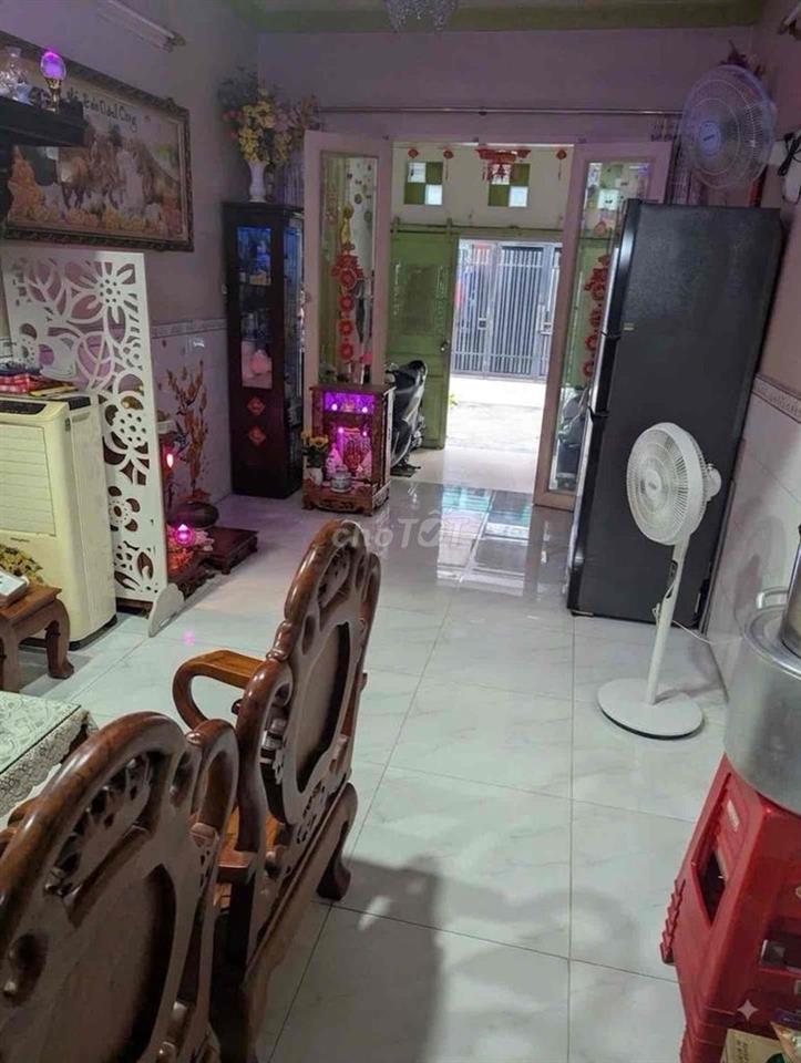 kẹt tiền bán gấp nhà bình thạnh hẻm ô tô 7 m