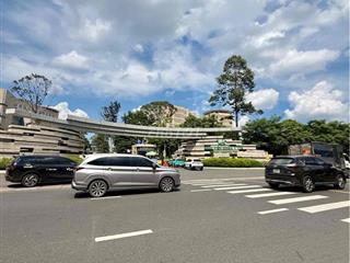 Nha phố Nguyễn kiệm 5 tầng BTCT