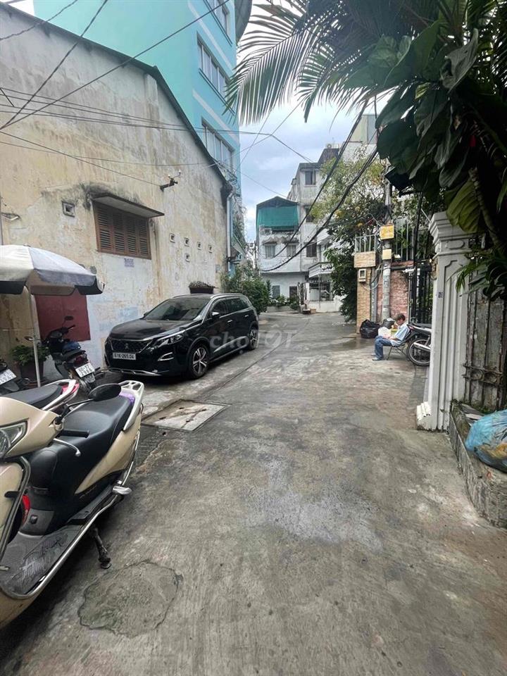nhà gò vấp hẻm xe hơi 30 m2