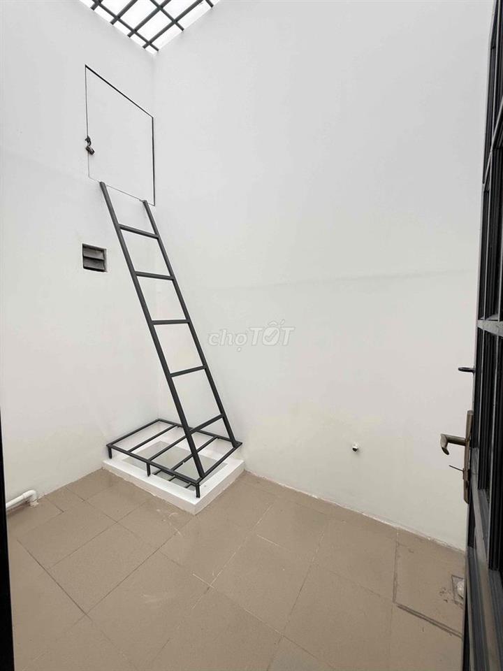 Nhà hẻm xe hơi Phan Văn Trị, 46m2 có phòng ngủ tầng trệt