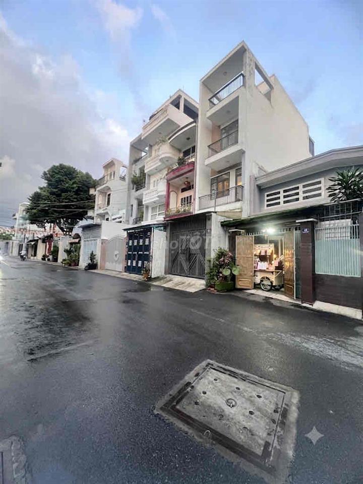 CHỈ NHỈNH 4 TỶ CÓ NGAY NHÀ TẠI PHAN VĂN TRỊ, NƠ TRANG LONG