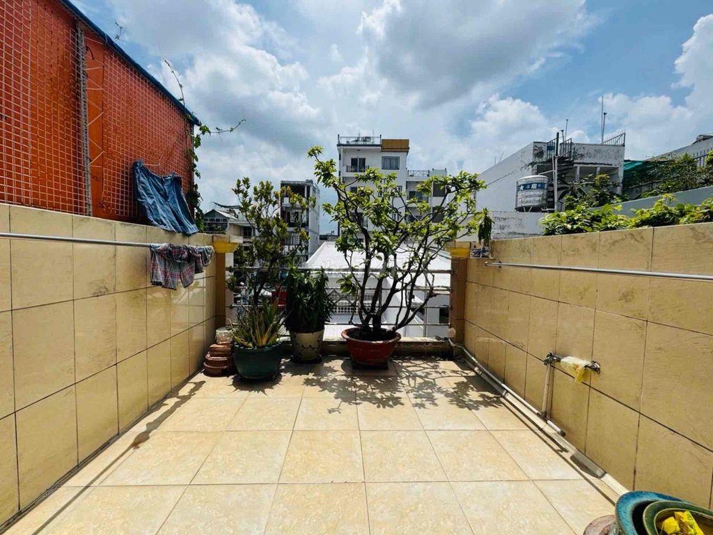 CHỈ 5,1 TỶ – NHÀ 4 TẦNG GẦN MẶT TIỀN TĂNG BẠT HỔ, BÌNH THẠNH