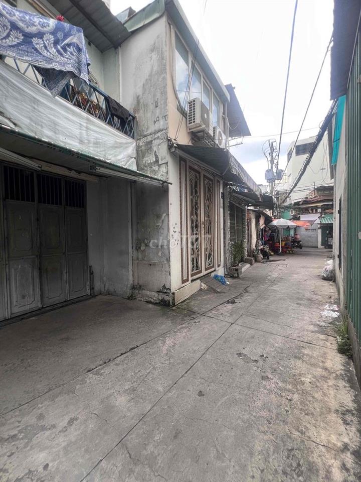 CHỈ 4,3 TỎI CÓ NGAY NHÀ HẺM XE HƠI, SÁT TRƯỜNG HỌC CÁN BỘ