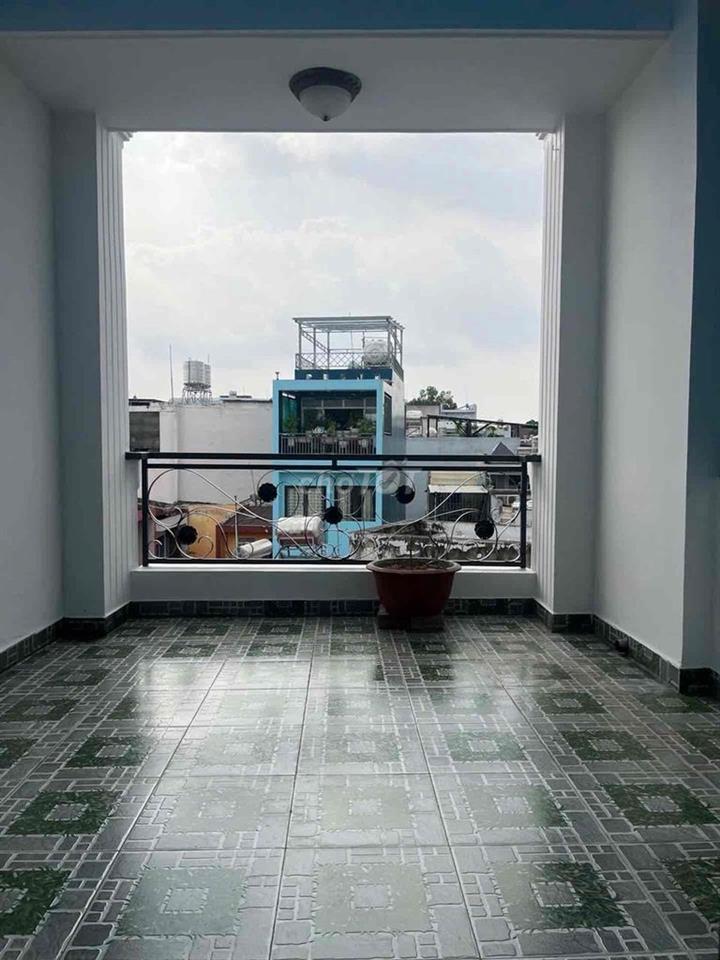 CHỈ 5.3 TỶ – SÁT HẺM Ô TÔ