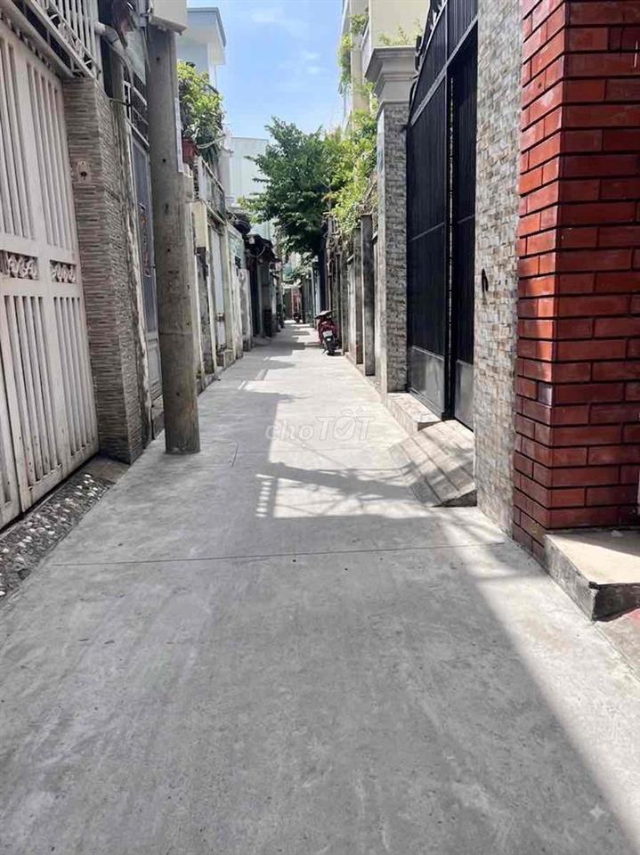 CHDV 17 PHÒNG, DÒNG TIỀN 50TR/THÁNG, 110M2,  CHỈ 9.4 TỶ
