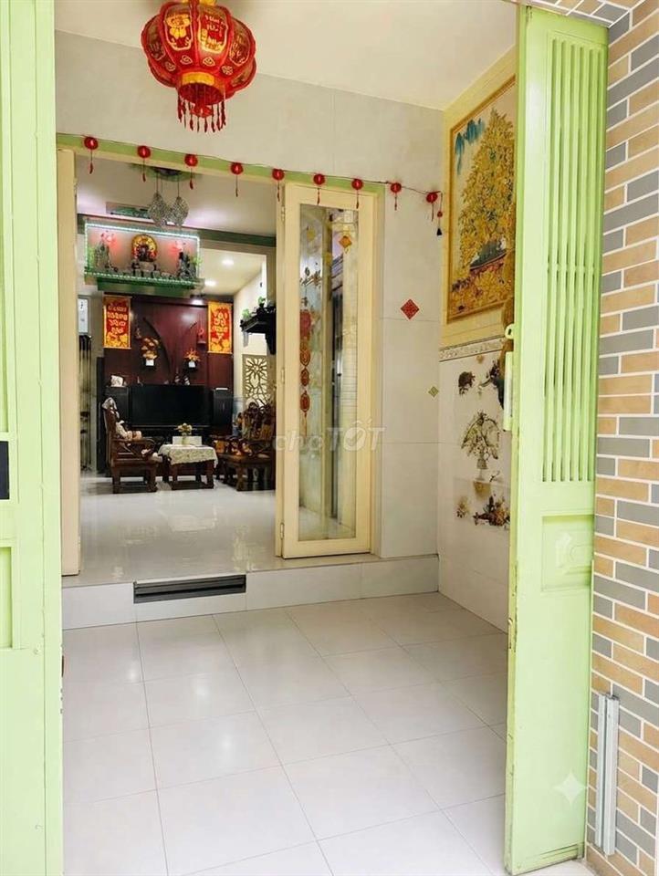 Chỉ vài bước ra MT đường Phan Văn Trị - hẻm xe tải