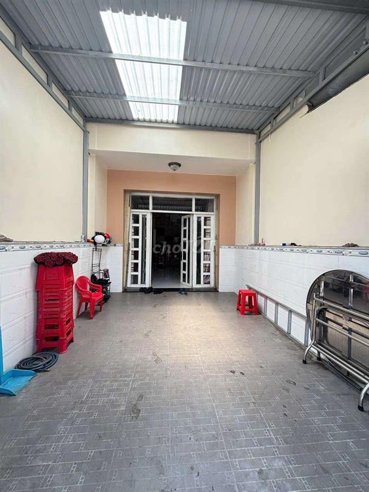 NHÀ BÌNH TÂN -LIÊN KHU 4-5  DT 100M2 - HẺM XE TẢI - 3 TẦNG - GIÁ 6,7TY