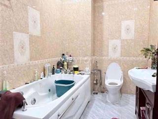 CHỦ ĐỔI NHÀ LỚN BÁN NHÀ - 10M - RA ĐƯỜNG TRƯỜNG SA QUẬN 3 -5 TẦNG BTCT