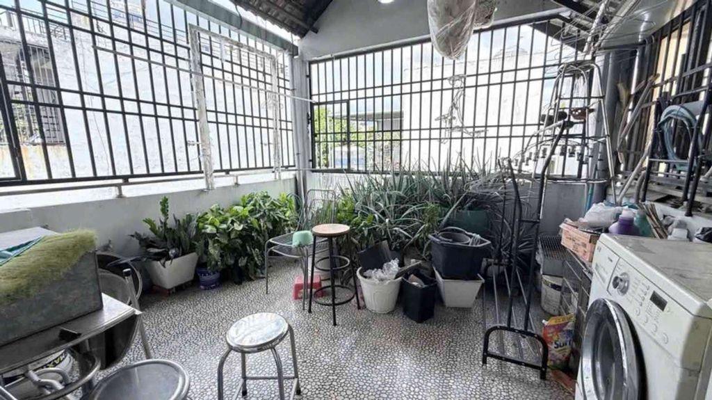 CHỦ ĐỔI NHÀ LỚN BÁN NHÀ - 10M - RA ĐƯỜNG TRƯỜNG SA QUẬN 3 -5 TẦNG BTCT