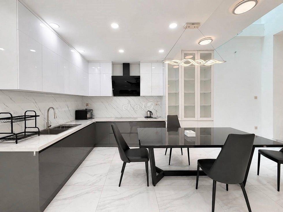 Bán nhà HXH Bùi Đình Tuý, P. Bình Thạnh. TP HCM,79m2,4 tầng,ngang 4,8m