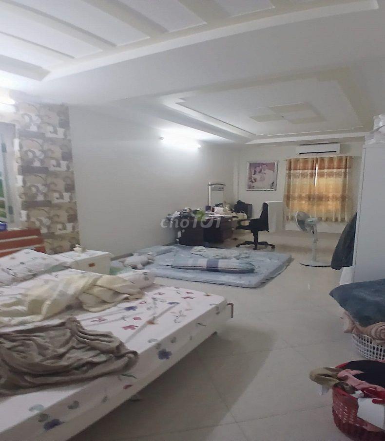 Xe ngủ trong nhà Quang Trung, P10, Gò Vấp, 79m2, 4 tầng, 4PN, nỏ hậu