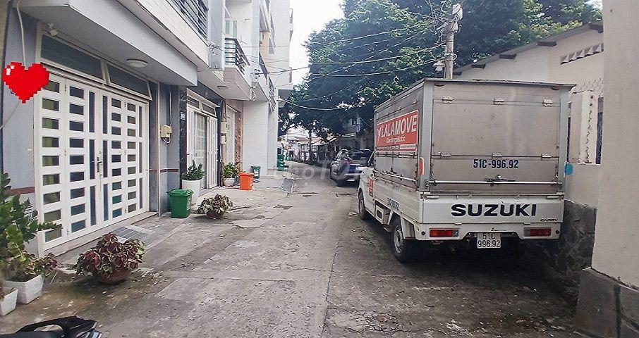 Xe ngủ trong nhà Quang Trung, P10, Gò Vấp, 79m2, 4 tầng, 4PN, nỏ hậu