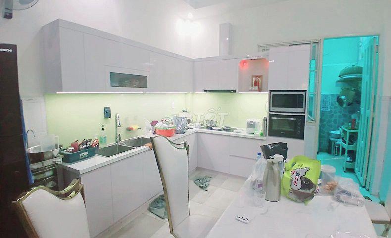 Xe ngủ trong nhà Quang Trung, P10, Gò Vấp, 79m2, 4 tầng, 4PN, nỏ hậu