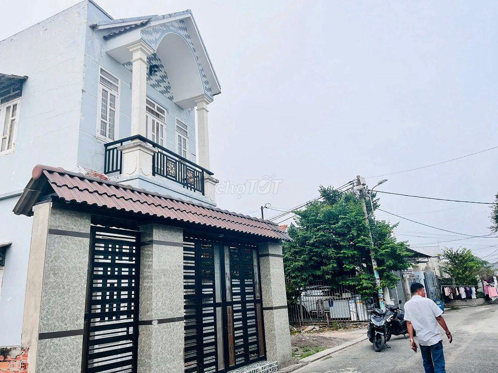 Đất MT full thổ, Xuân Thới Thượng 30, Bà Điểm, TP HCM 106m2,hơn 3 tỷ.