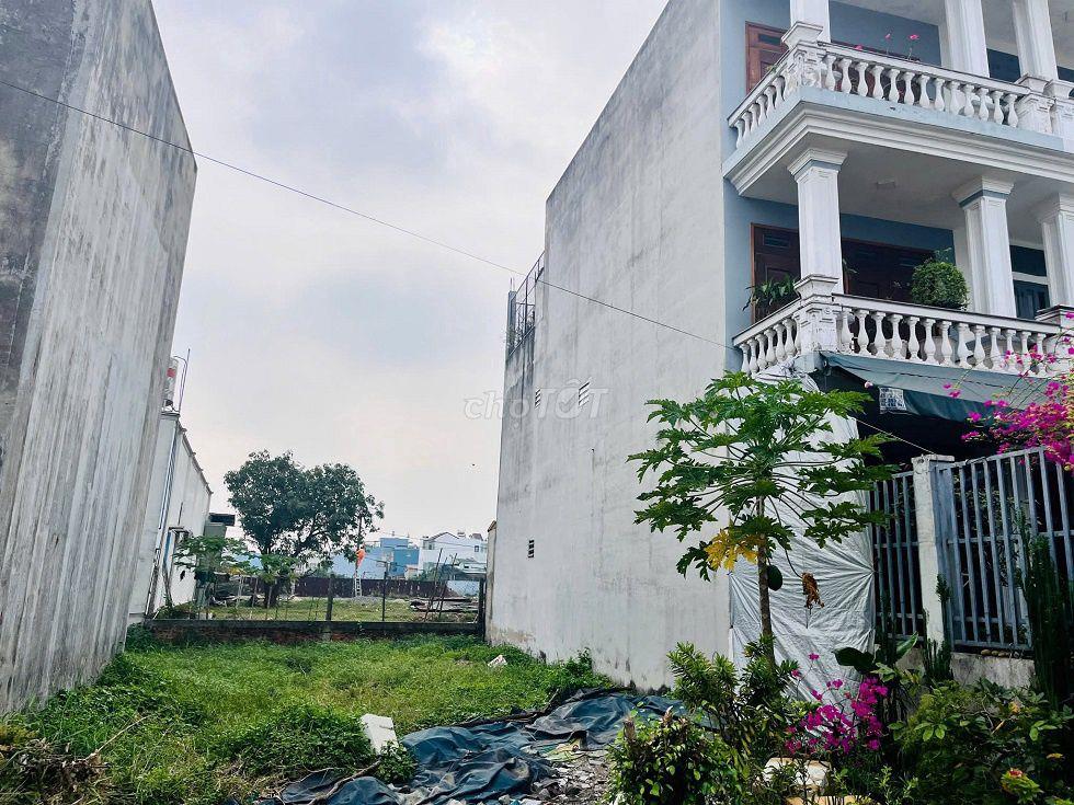 Đất MT full thổ, Xuân Thới Thượng 30, Bà Điểm, TP HCM 106m2,hơn 3 tỷ.