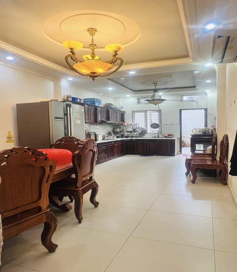 Bán nhà HXH ngộp, Nguyễn Thái Bình, Q1, 85m², 5 tầng, thang máy.