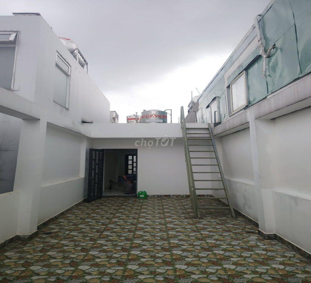 Bán nhà HXH VF3, đường Nguyễn Kiệm, P. Đức Nhuận, TPHCM, 84m2, 4 tầng