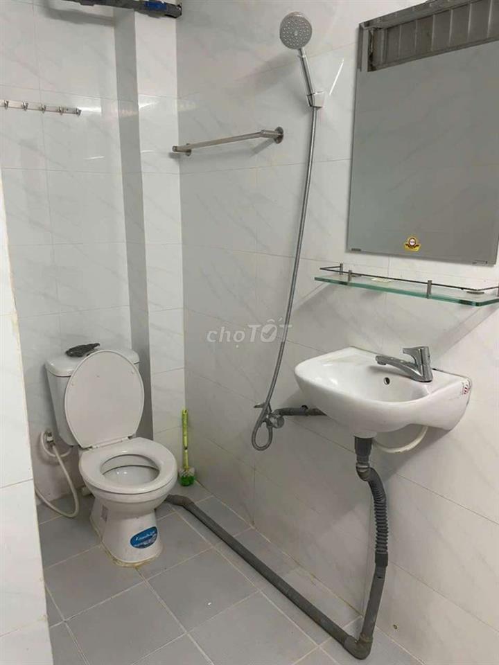 CHÍNH CHỦ BÁN NHÀ GẦN Q1